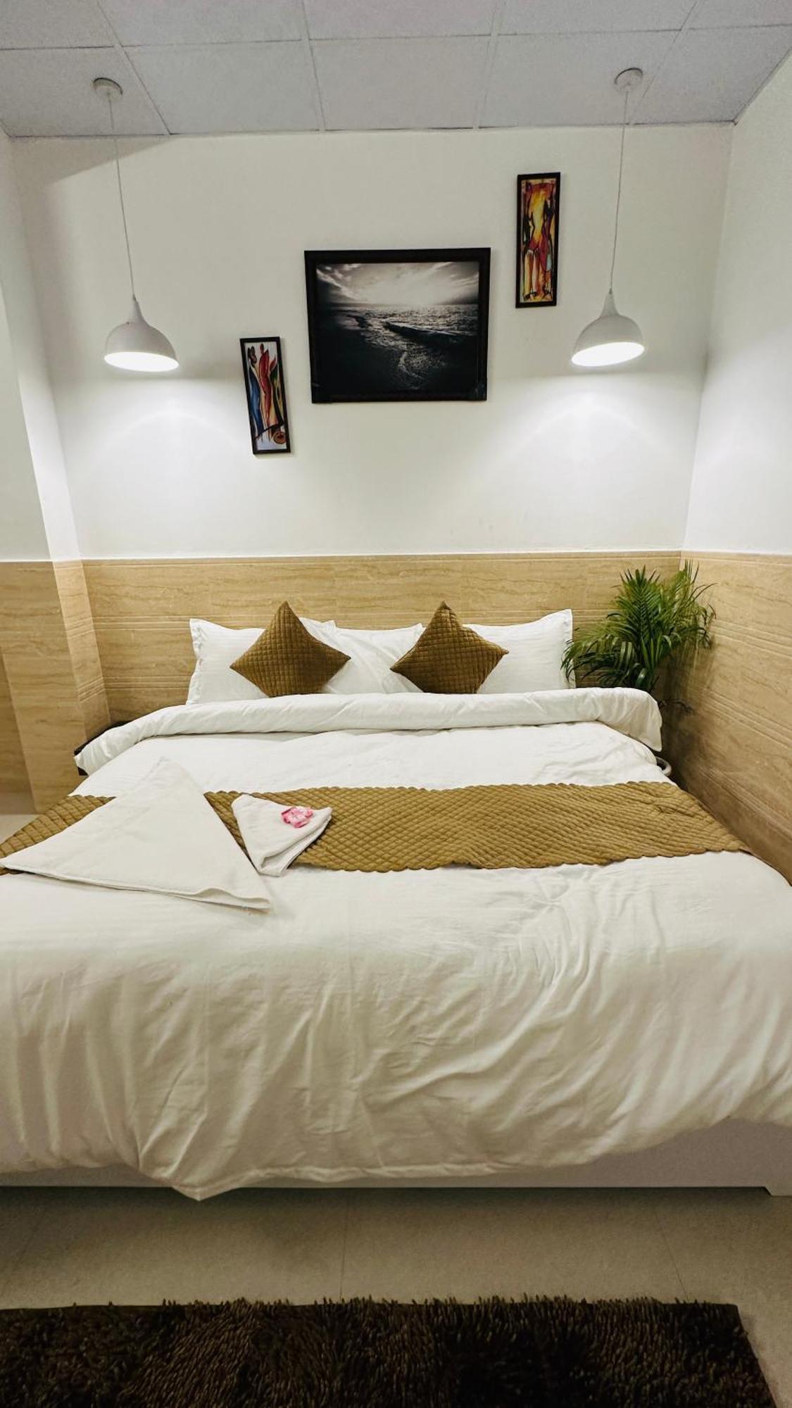 Hotel Relax In - Noida Sector 18 Luaran gambar